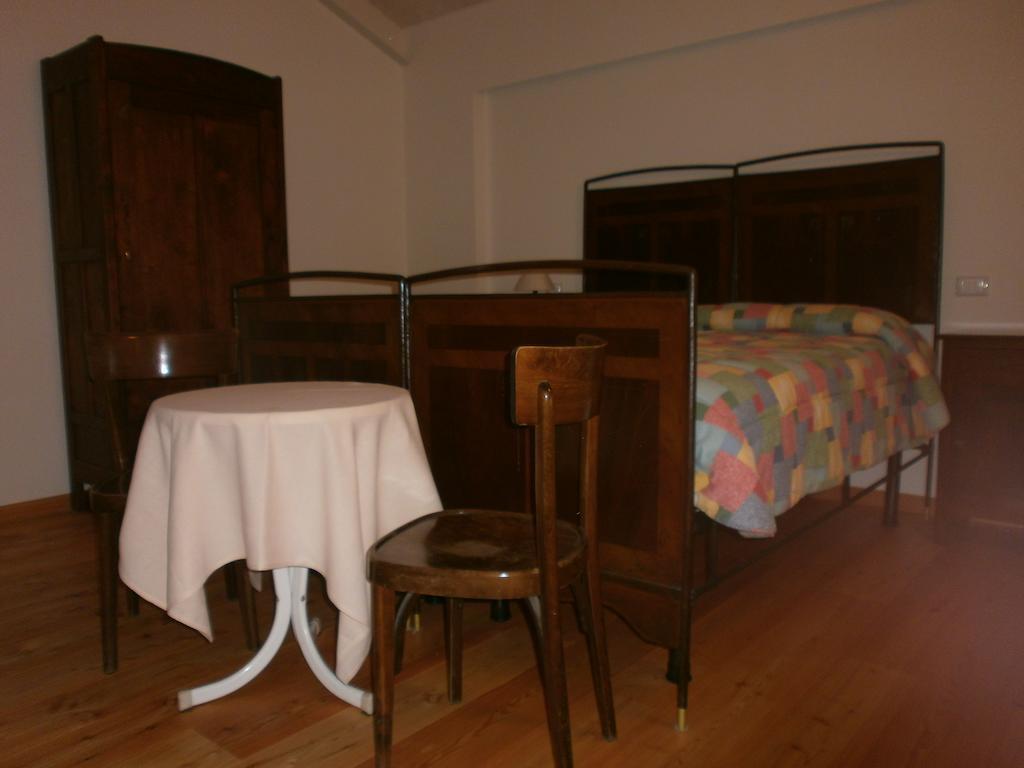 Albergo Ristorante Ai Pini Tarzo Dış mekan fotoğraf